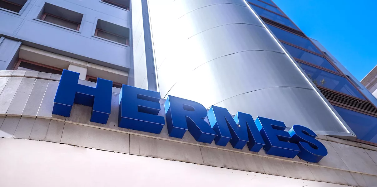 Imagen del exterior del Edificio Hermes en Sevilla